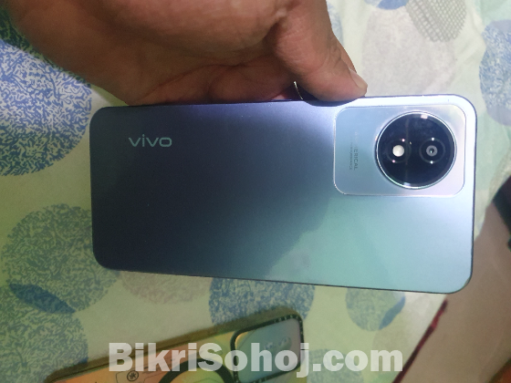 Vivo Y02